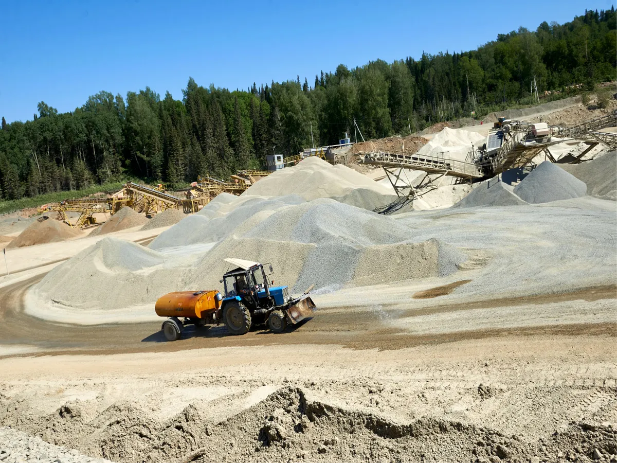 Новодмитриевский 